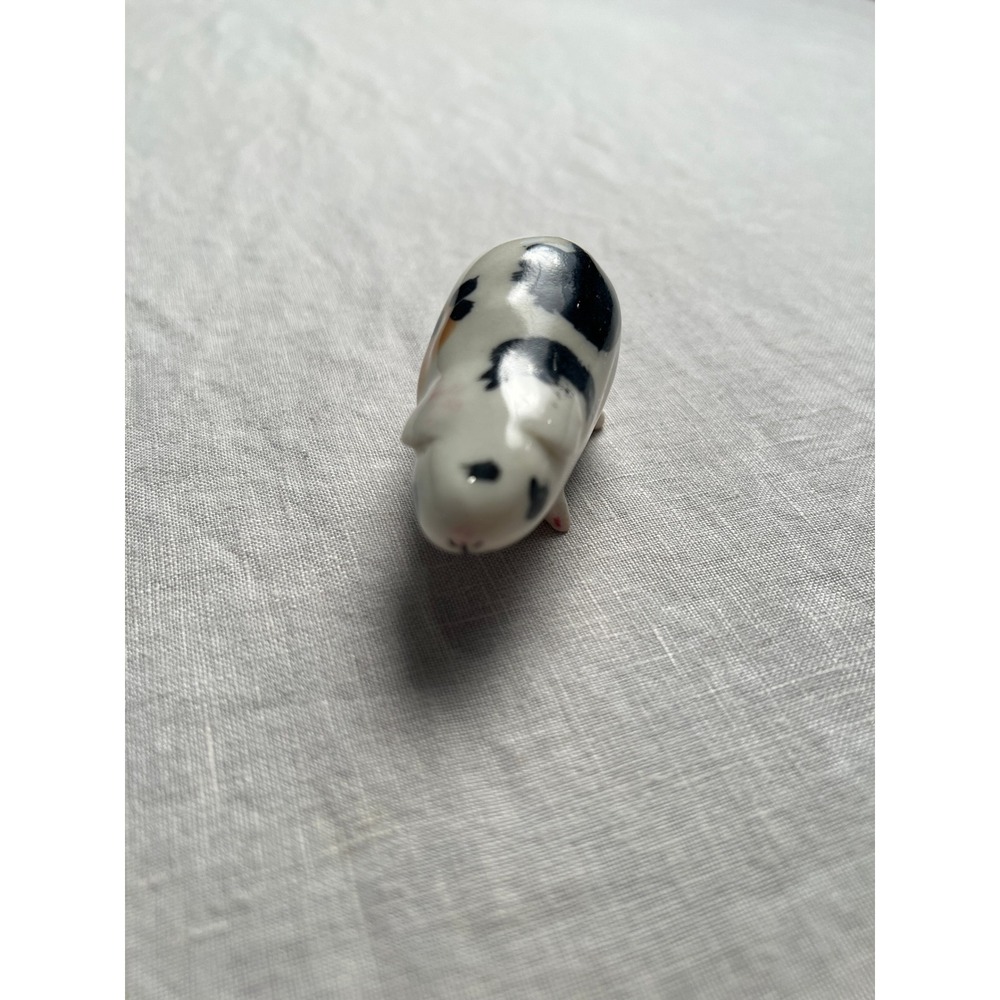Unbranded Ceramic Guinea Pig Figurine Small White Black Orange Calico Miniature